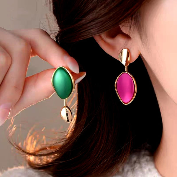 14K Gold-Plated 2025 Elegant Asymmetrical Contrast Color Earrings