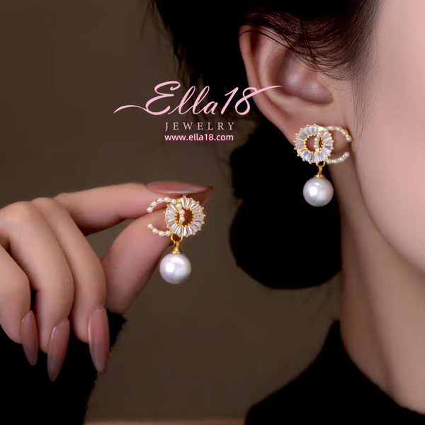 14K Gold-Plated 2025 Luxury Zircon Diamond Letter Pearl Earrings