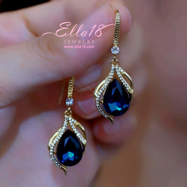 14K Gold-Plated 2025 Luxury Zircon Diamond Water Drop Ear Hook Earrings