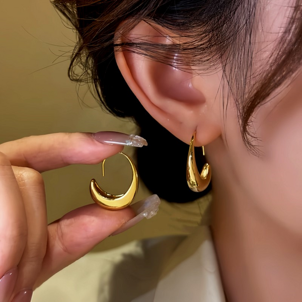 14K Gold-Plated C-Shaped Threader Earrings