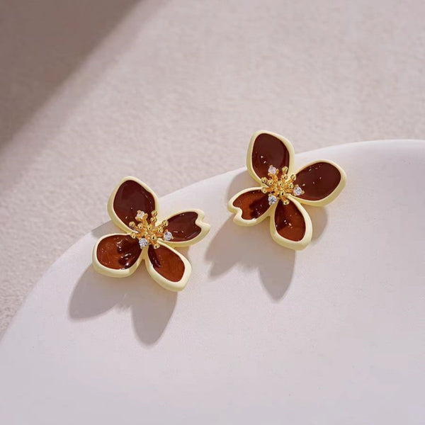 14K Gold-Plated Elegant Maillard Color Flower Stud Earrings