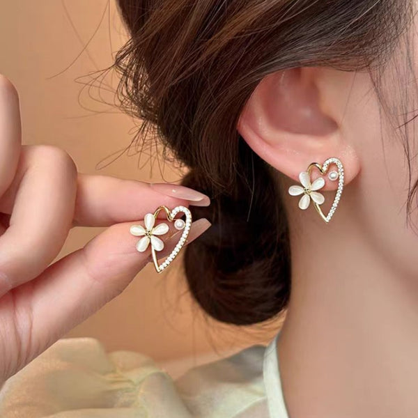 14K Gold-Plated Elegant Heart-Design Flower Stud Earrings