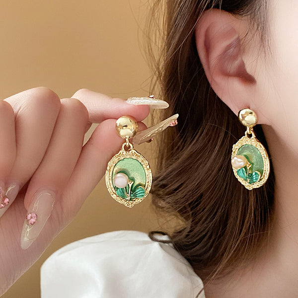 14K Gold-Plated Elegant Oil Drop Flower Pearl Earrings