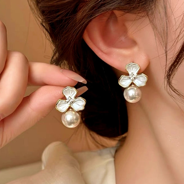 14K Gold-Plated Elegant Pearl Flower Earrings