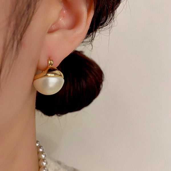 14K Gold-Plated Elegant Round Pearl Earrings