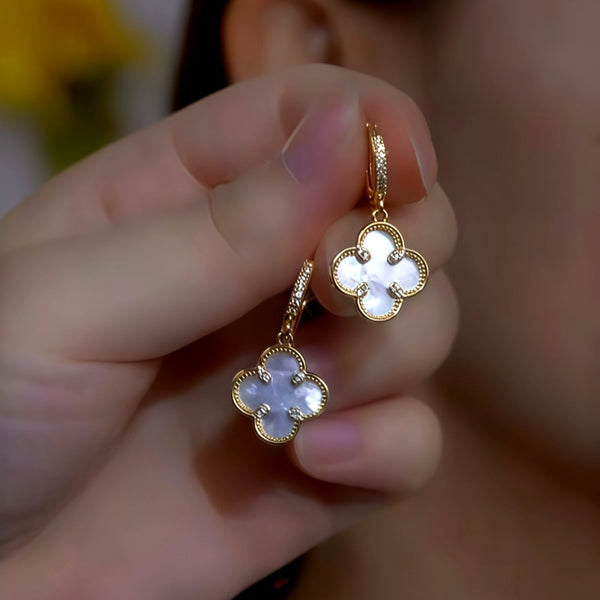 14K Gold-Plated Elegant Seashell Four-Leaf Earrings