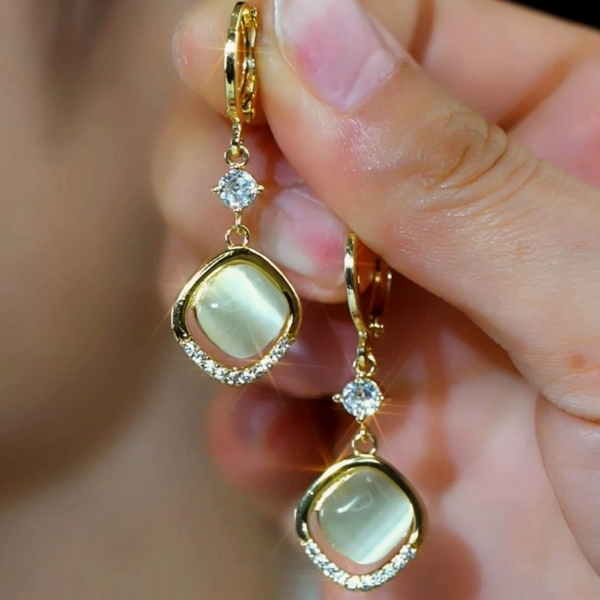 14K Gold-Plated Elegant Zircon Cat's Eye Mountain Stone Earrings