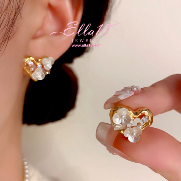 14K Gold-Plated Elegant Zircon Diamond Flower Heart Stud Earrings