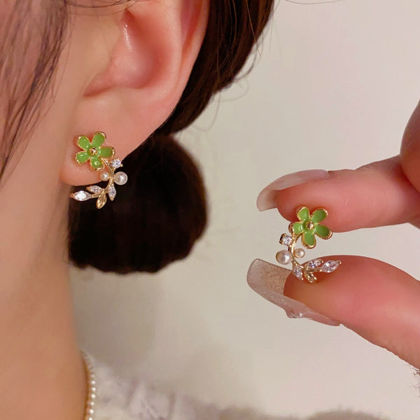 14K Gold-Plated Elegant Zircon Pearl Flower Earrings