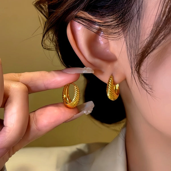 14K Gold-Plated Geometric Elliptical Twist Texture Earrings