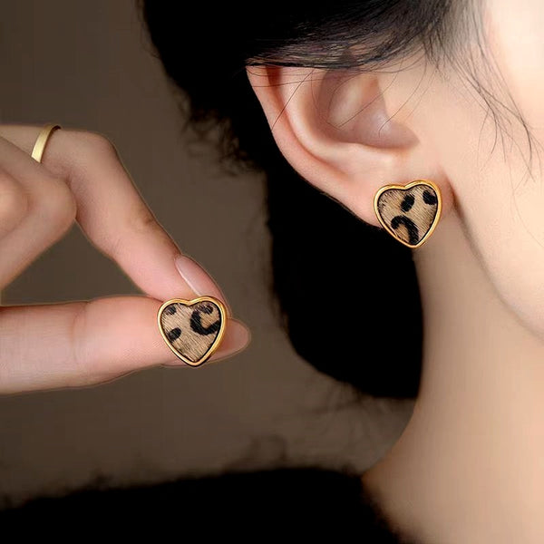 14K Gold-Plated Leopard Print Small Heart Stud Earrings