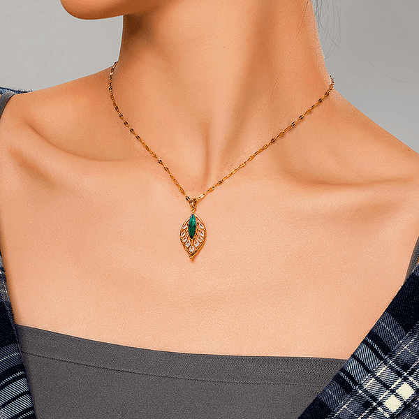 14K Gold-Plated Luxury Leaf Pendant Necklaces