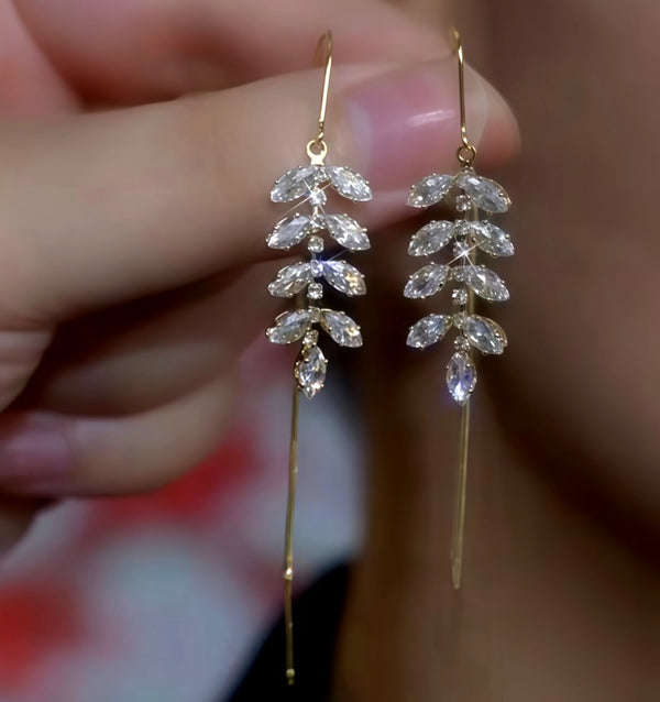 14K Gold-Plated Luxury Zircon Diamond Leaf Threader Earrings