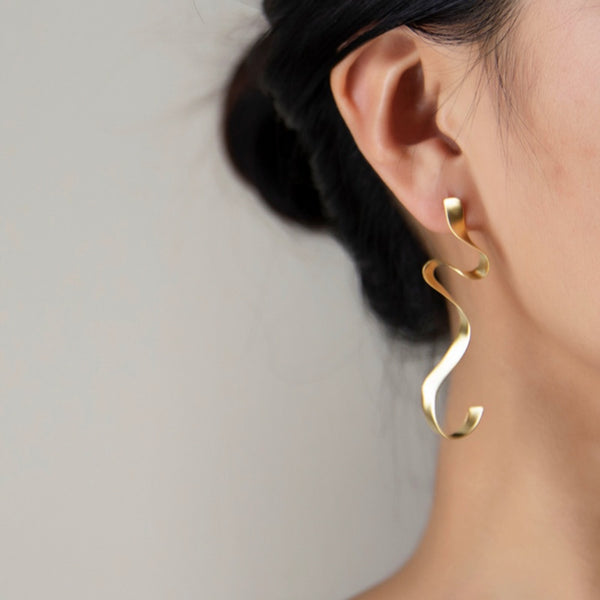 14K Gold-Plated Stylish Wavy Earrings