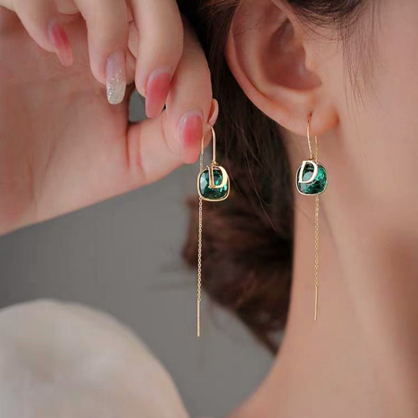 14K Gold-plated Emerald D Letter Threader Earrings