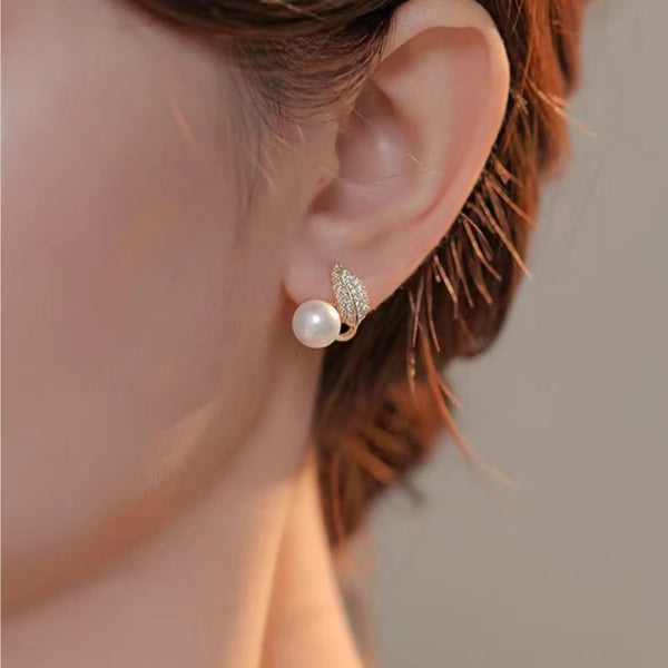 14K Gold-plated Flash Diamond Pearl Stud Earrings