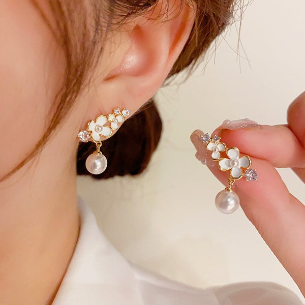 14K Gold-plated Pearl Flower Earrings