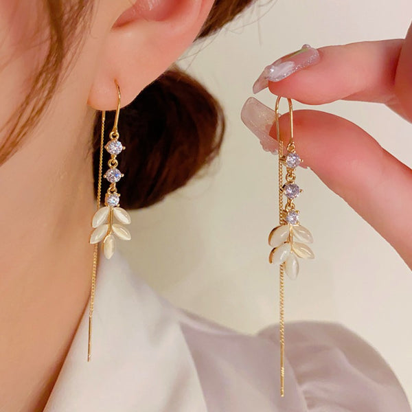 14K Gold-plated Unique Leaf Threader Earrings