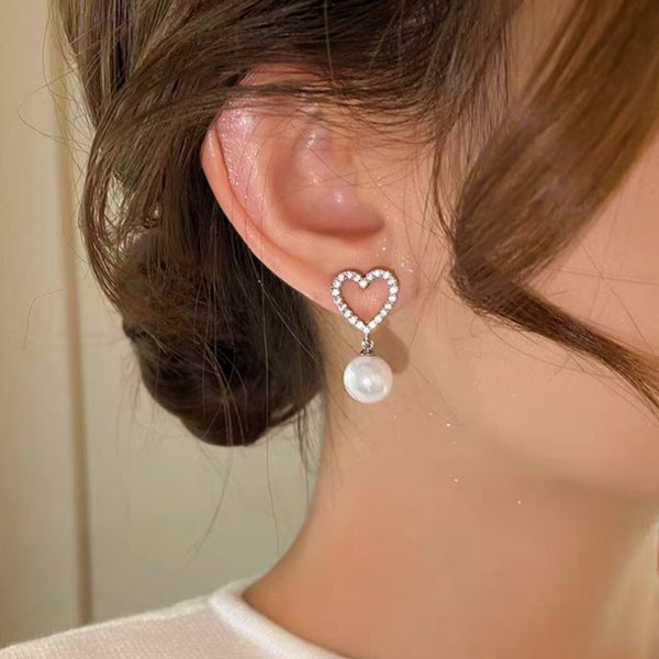 14k Gold-Plated Elegant Heart-Design Pearl Earrings
