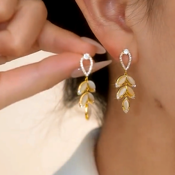 14k Gold-Plated Zircon Diamond Leaf Earrings