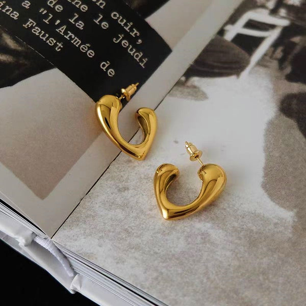 18K Gold-Plated Hollow Heart-Design Earrings