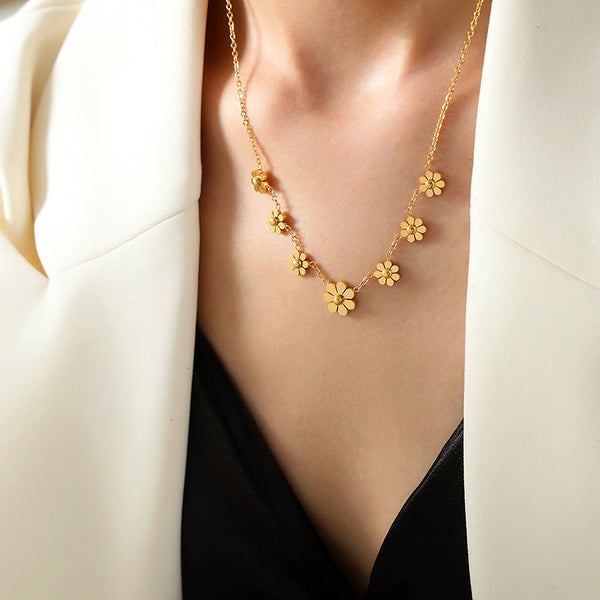 18K Gold-Plated Small Chrysanthemum Necklaces