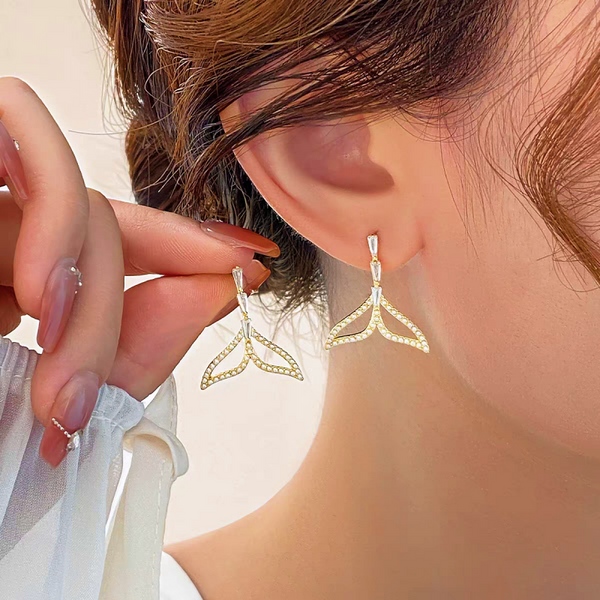 Silver Post Zircon Fishtail Earrings