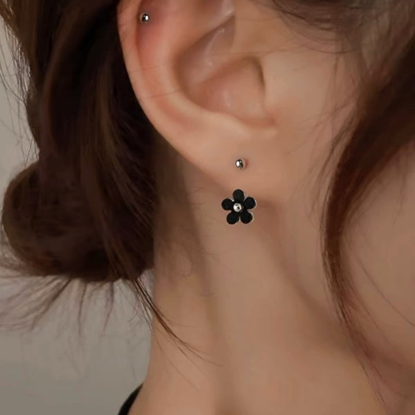 Sterling Silver Black Flower Earrings