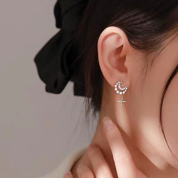 Sterling Silver Elegant Elelgant Diamond Star And Moon Earrings