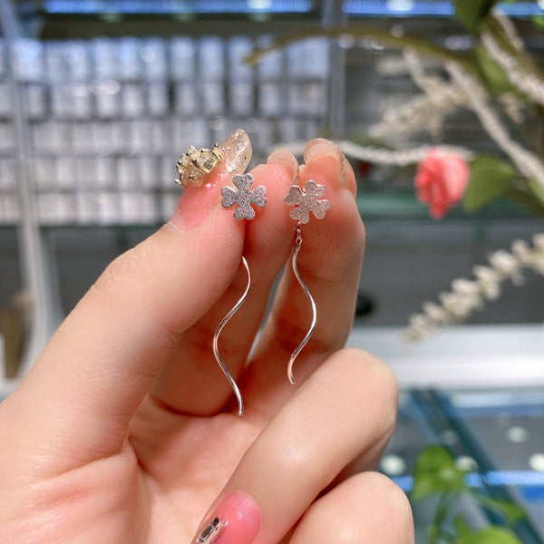 Sterling Silver Four-Leaf Clover Flower Threader Earrings