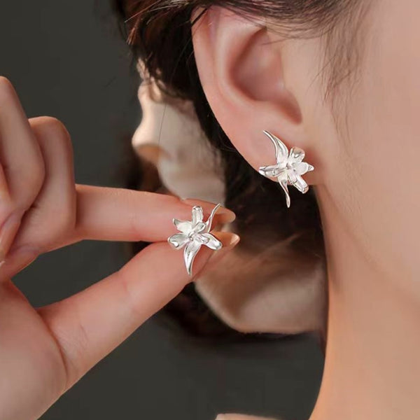 Sterling Silver Elegant Iris Flower Stud Earrings