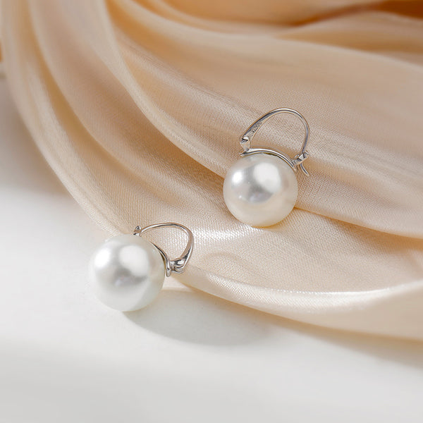 Sterling Silver Elegant Pearl Earrings