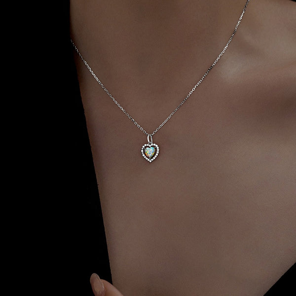 Sterling Silver Luxury Diamond Heart Pendant Necklace