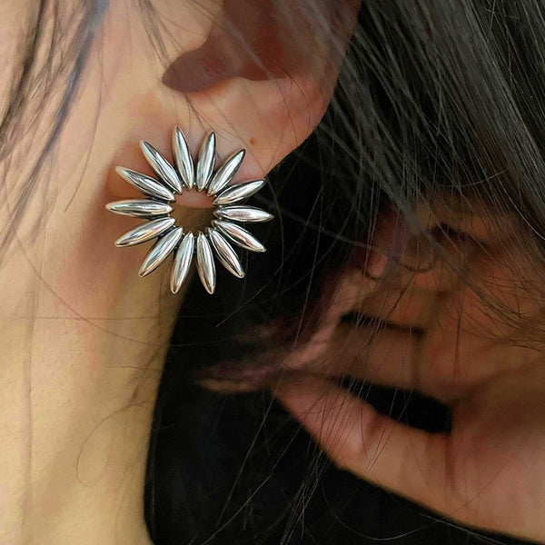 Sterling Silver Niche Design Flower Earrings