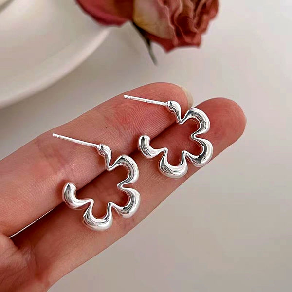 Sterling Silver Small Flower Earrings